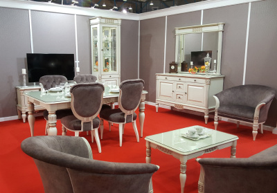 Шкаф-витрина Грация 1. Фото