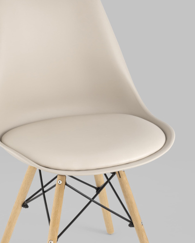 Стул Eames Soft бежевый. Фото №9